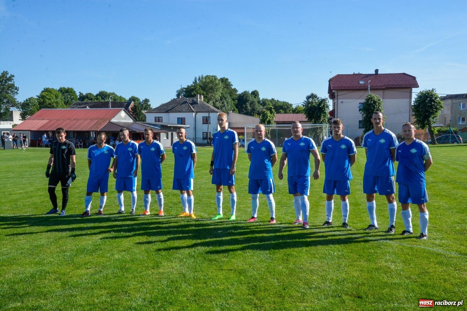 Zdjęcie w galerii na portalu naszraciborz.pl: Pietraszyn pokonał Krzanowice w debiucie w A klasie [FOTO] wiadomości z regionu