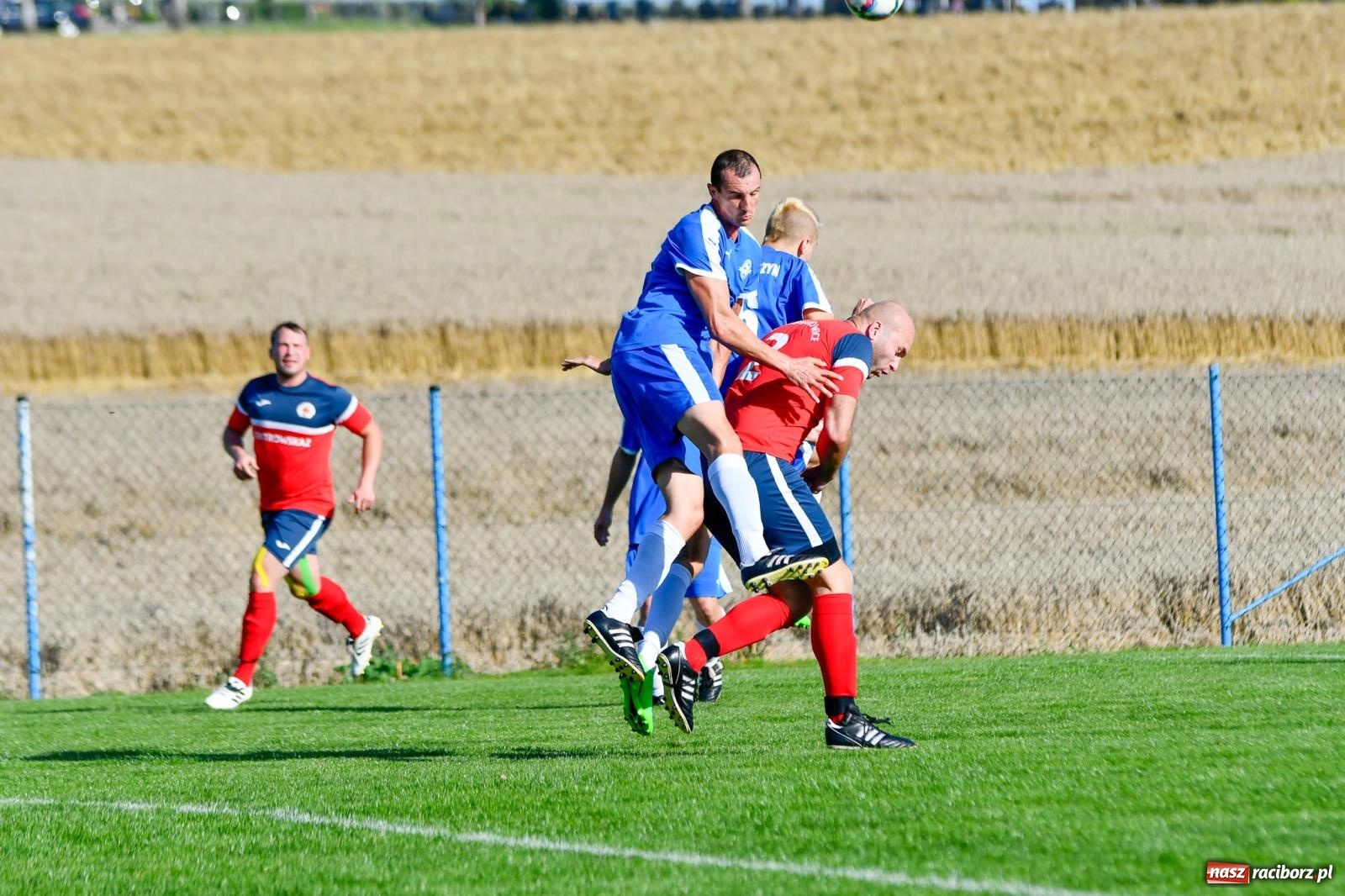 Zdjęcie w galerii na portalu naszraciborz.pl: Pietraszyn pokonał Krzanowice w debiucie w A klasie [FOTO] wiadomości z regionu