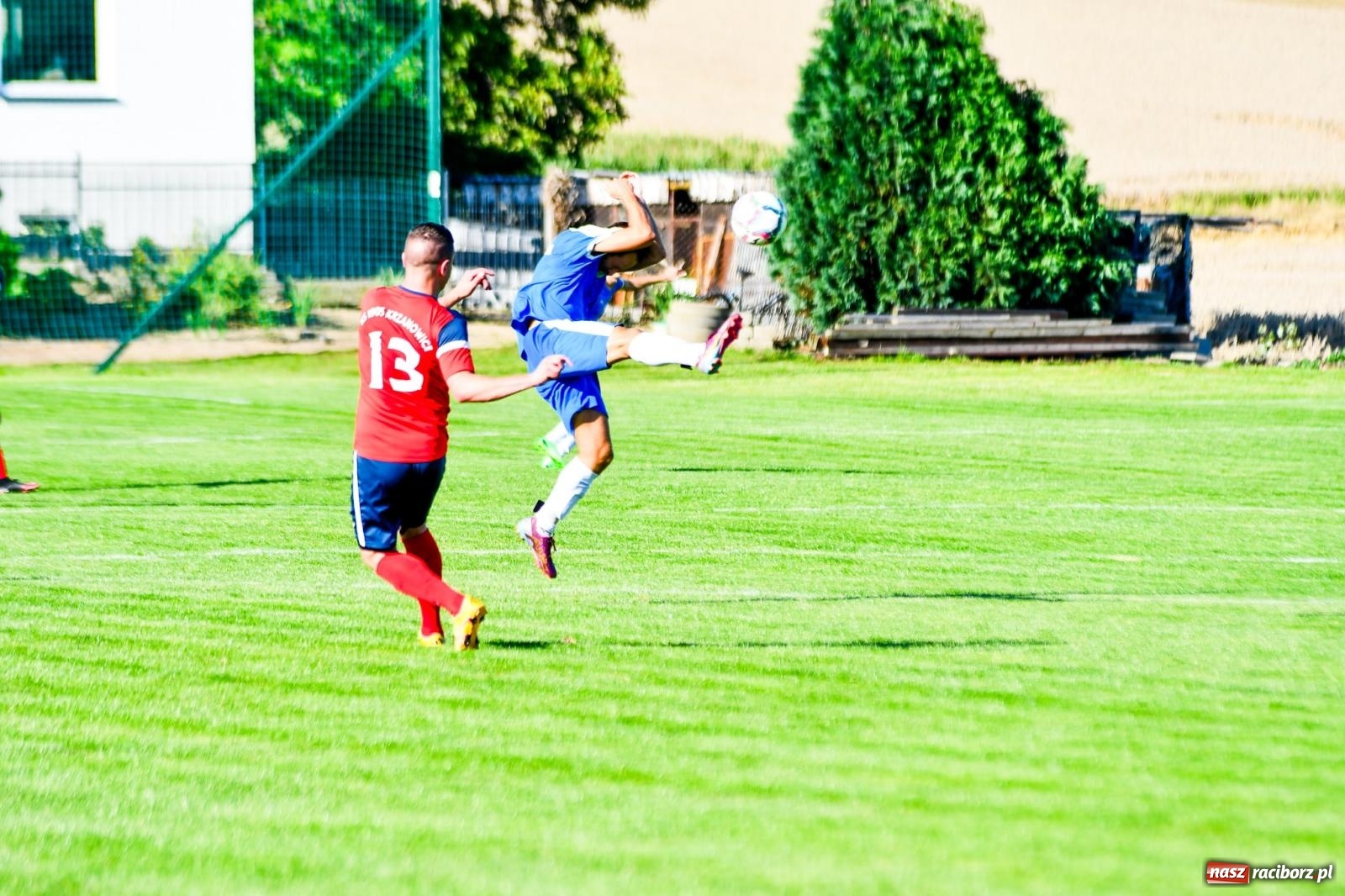 Zdjęcie w galerii na portalu naszraciborz.pl: Pietraszyn pokonał Krzanowice w debiucie w A klasie [FOTO] wiadomości z regionu