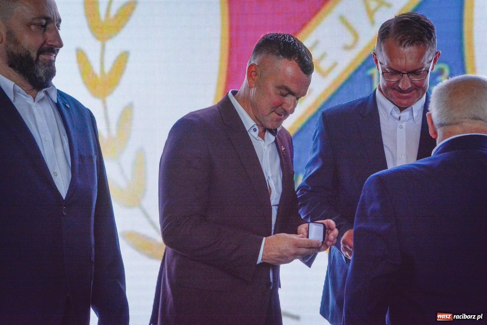 Zdjęcie w galerii na portalu naszraciborz.pl: KS Kolejarz Chałupki świętuje 90-lecie [FOTO i WIDEO] wiadomości z regionu