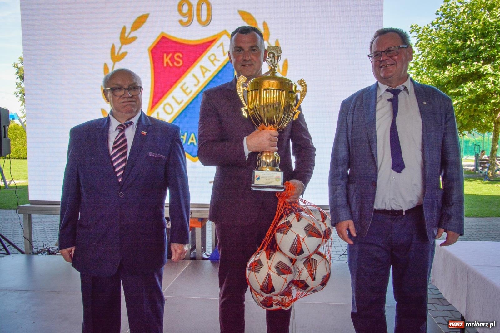 Zdjęcie w galerii na portalu naszraciborz.pl: KS Kolejarz Chałupki świętuje 90-lecie [FOTO i WIDEO] wiadomości z regionu