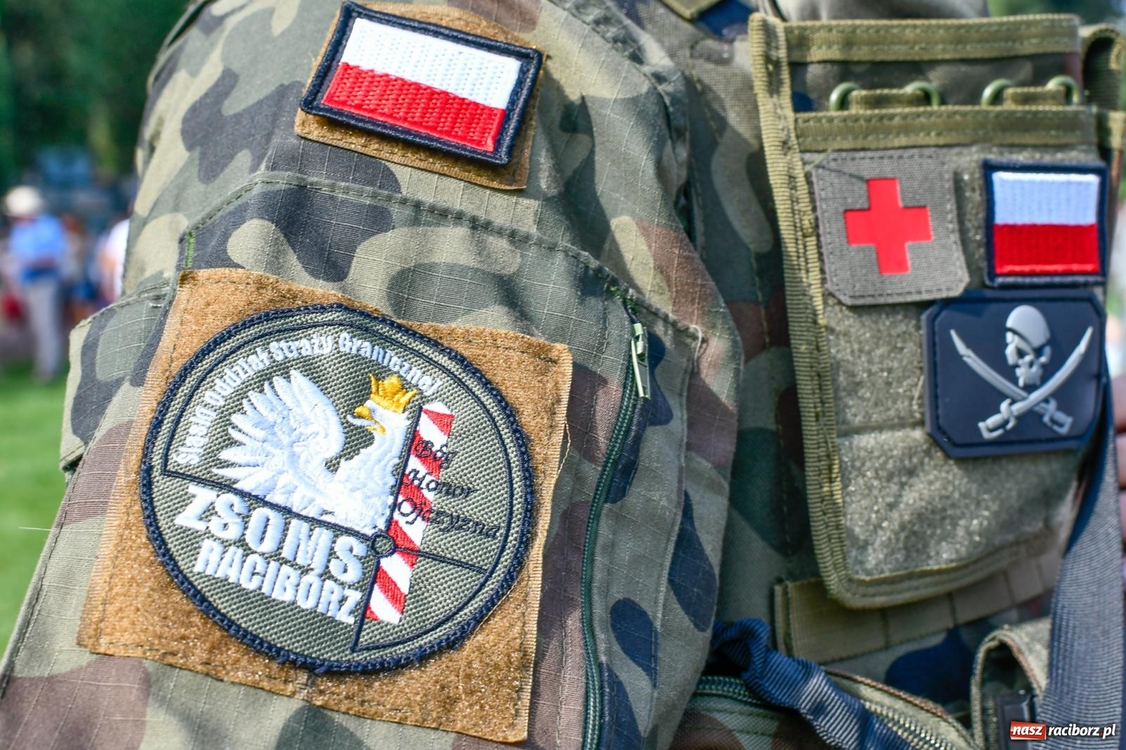 Zdjęcie w galerii na portalu naszraciborz.pl: Chill&Grill z mundurowymi w Raciborzu. Przyszło kilka tysięcy ludzi wiadomości z regionu