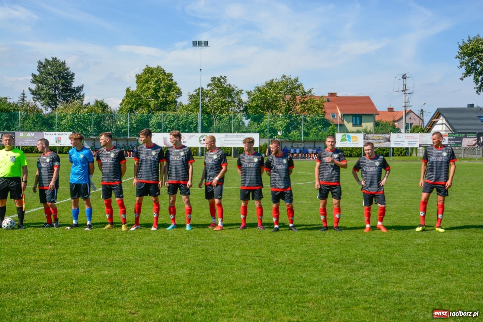 Zdjęcie w galerii na portalu naszraciborz.pl: Górale odprawieni z kwitkiem. Tworków z kompletem punktów na starcie w IV lidze wiadomości z regionu