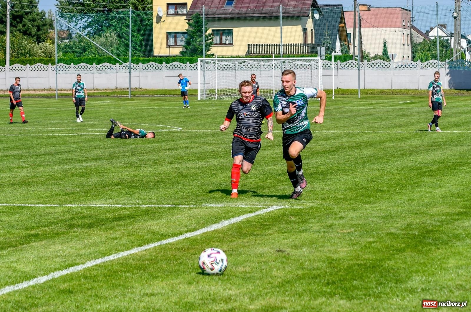 Zdjęcie w galerii na portalu naszraciborz.pl: Górale odprawieni z kwitkiem. Tworków z kompletem punktów na starcie w IV lidze wiadomości z regionu