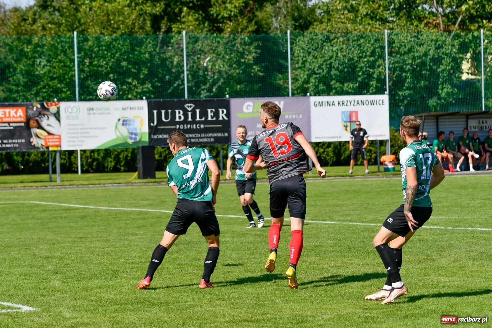 Zdjęcie w galerii na portalu naszraciborz.pl: Górale odprawieni z kwitkiem. Tworków z kompletem punktów na starcie w IV lidze wiadomości z regionu