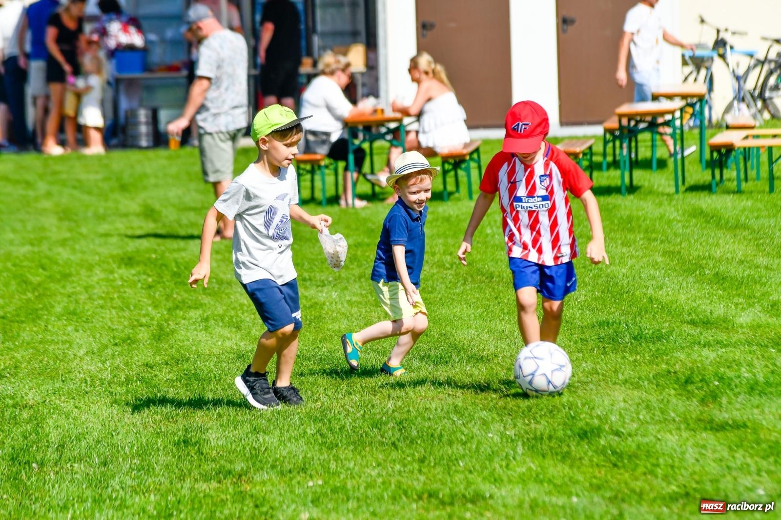 Zdjęcie w galerii na portalu naszraciborz.pl: Górale odprawieni z kwitkiem. Tworków z kompletem punktów na starcie w IV lidze wiadomości z regionu