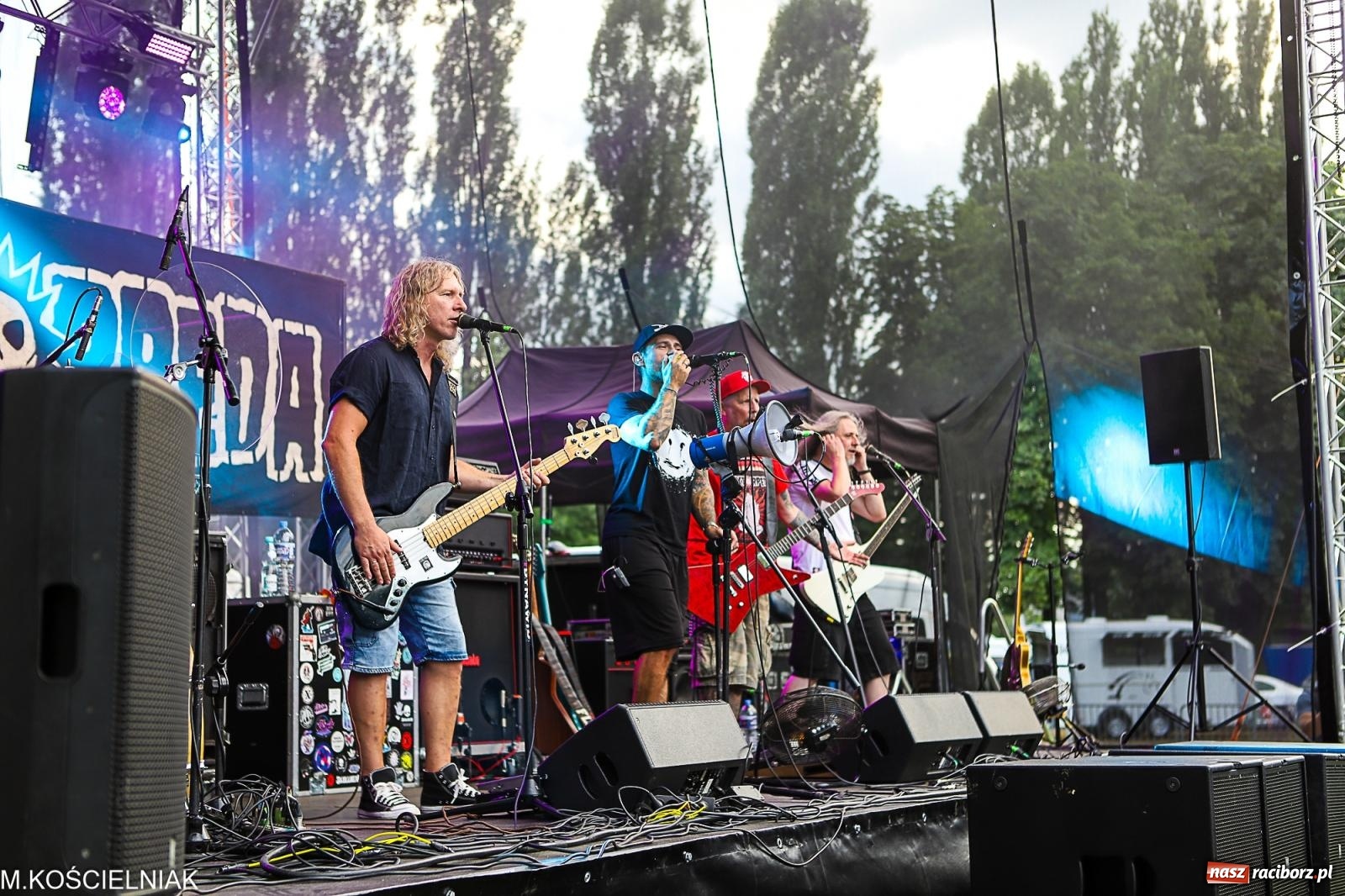 Zdjęcie w galerii na portalu naszraciborz.pl: LITZA i spółka. Luxtorpeda znów w Raciborzu [FOTO i WIDEO] wiadomości z regionu