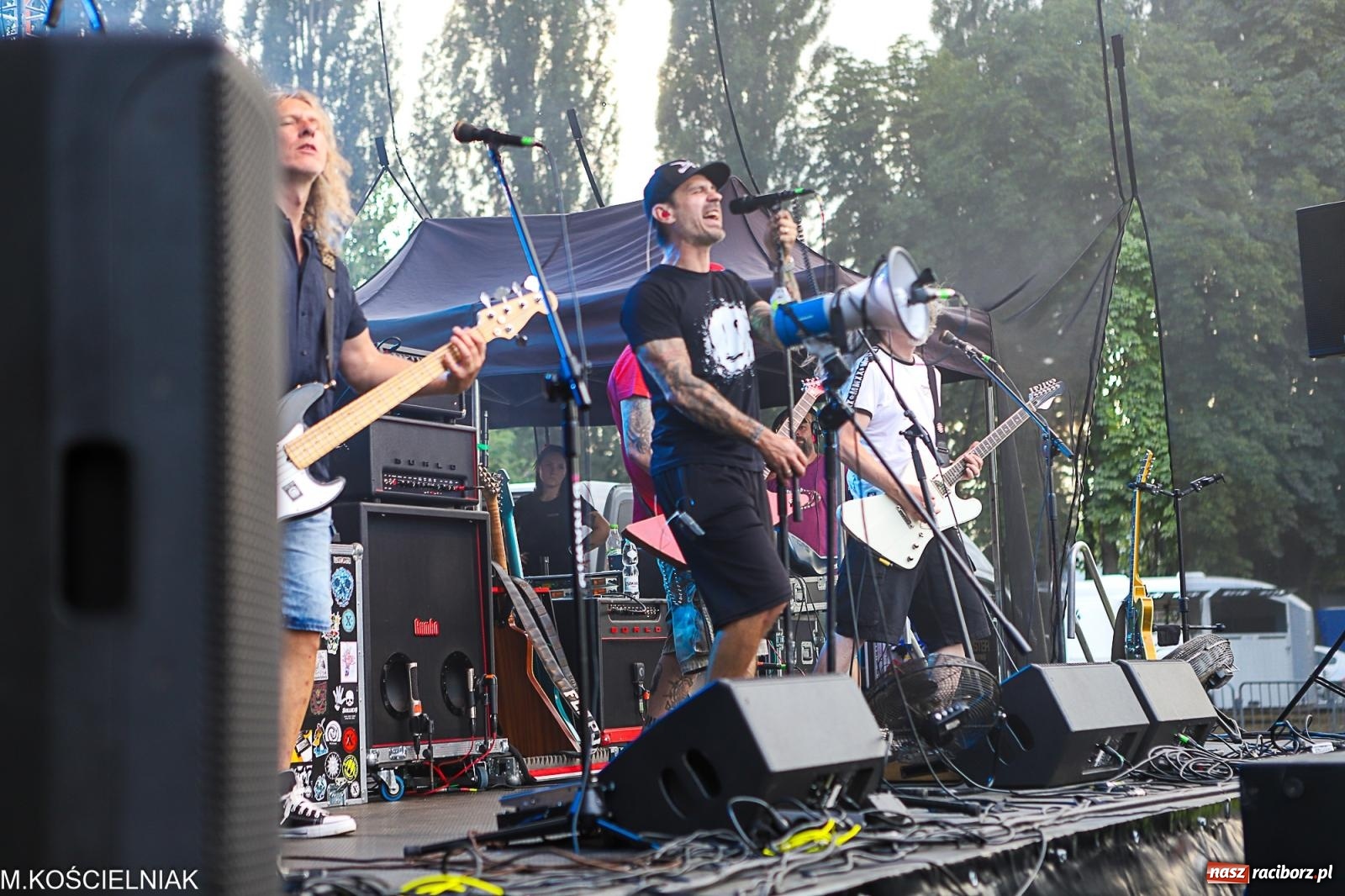 Zdjęcie w galerii na portalu naszraciborz.pl: LITZA i spółka. Luxtorpeda znów w Raciborzu [FOTO i WIDEO] wiadomości z regionu