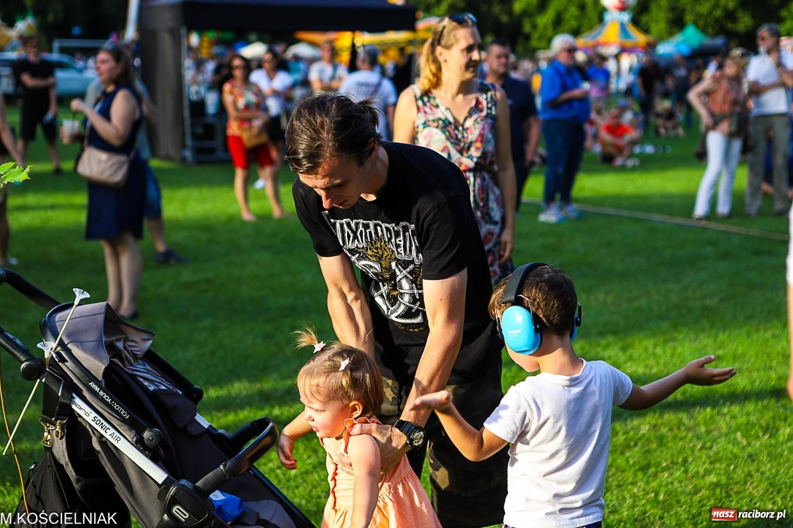 Zdjęcie w galerii na portalu naszraciborz.pl: LITZA i spółka. Luxtorpeda znów w Raciborzu [FOTO i WIDEO] wiadomości z regionu