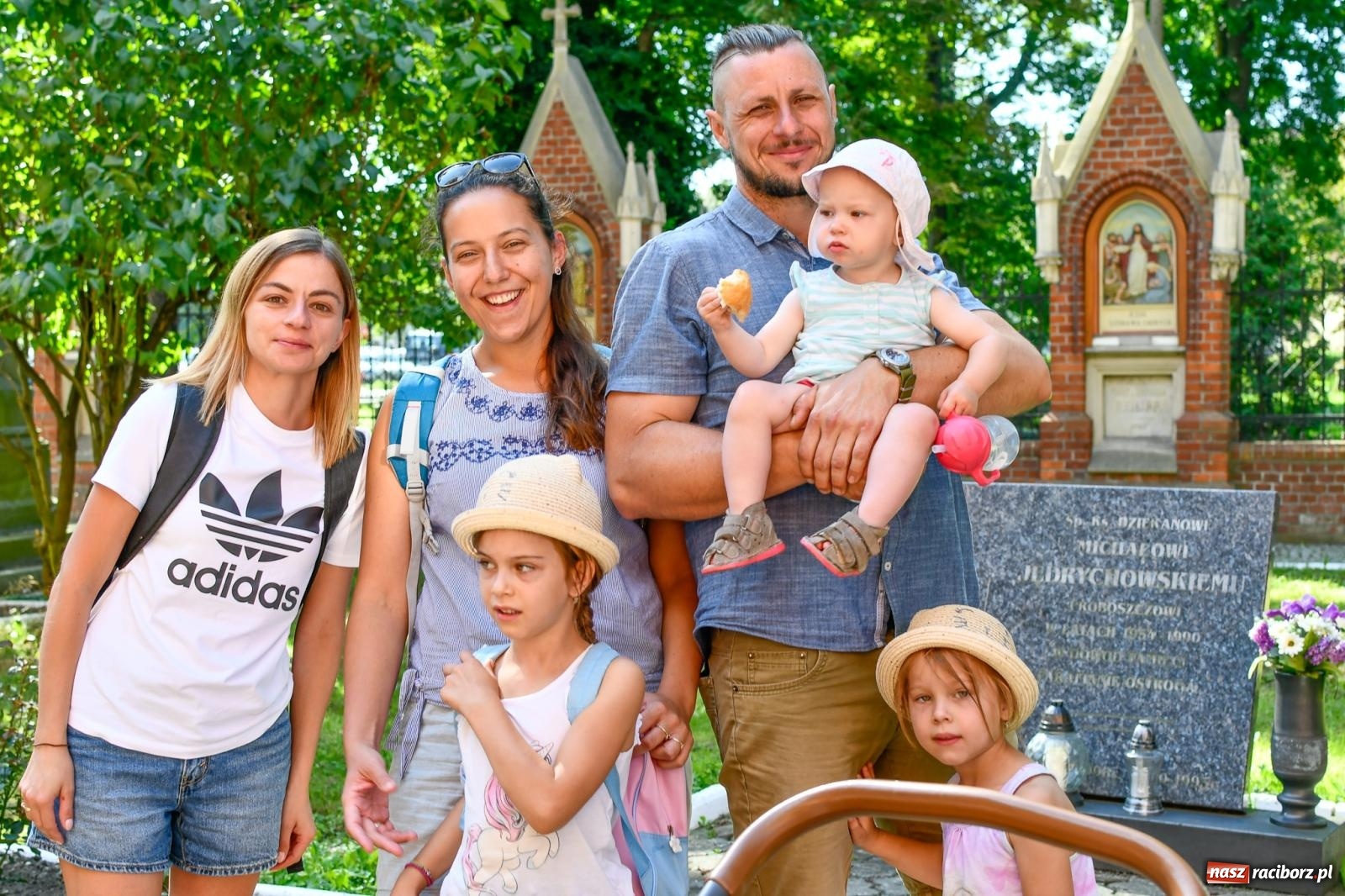 Zdjęcie w galerii na portalu naszraciborz.pl: Wyruszyła raciborska pielgrzymka na Jasną Górę [FOTO i WIDEO] wiadomości z regionu