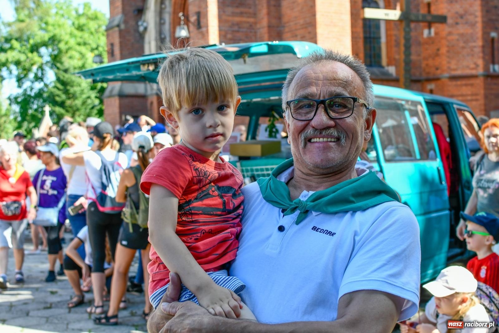 Zdjęcie w galerii na portalu naszraciborz.pl: Wyruszyła raciborska pielgrzymka na Jasną Górę [FOTO i WIDEO] wiadomości z regionu