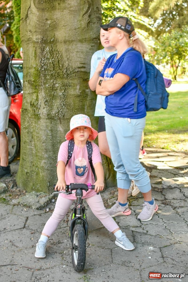 Zdjęcie w galerii na portalu naszraciborz.pl: Wyruszyła raciborska pielgrzymka na Jasną Górę [FOTO i WIDEO] wiadomości z regionu