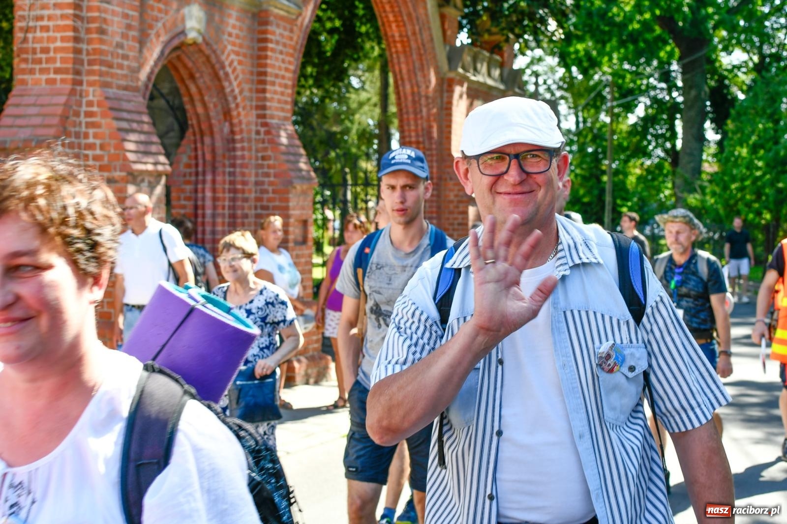 Zdjęcie w galerii na portalu naszraciborz.pl: Wyruszyła raciborska pielgrzymka na Jasną Górę [FOTO i WIDEO] wiadomości z regionu