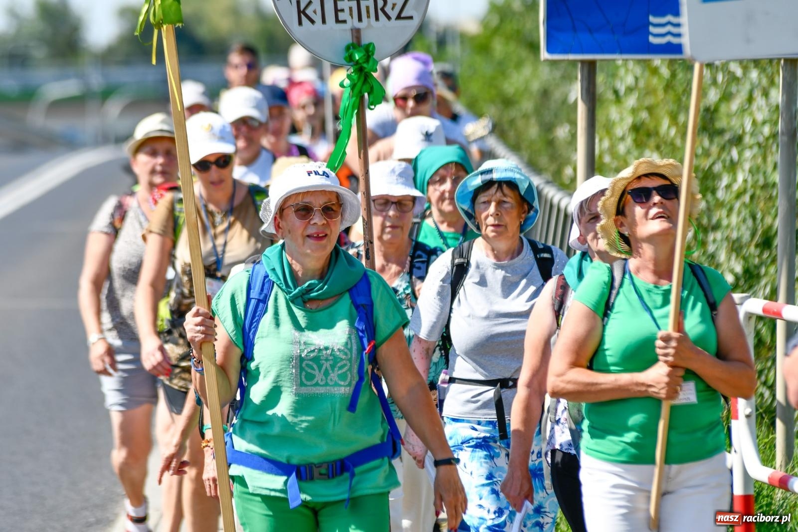 Zdjęcie w galerii na portalu naszraciborz.pl: Wyruszyła raciborska pielgrzymka na Jasną Górę [FOTO i WIDEO] wiadomości z regionu