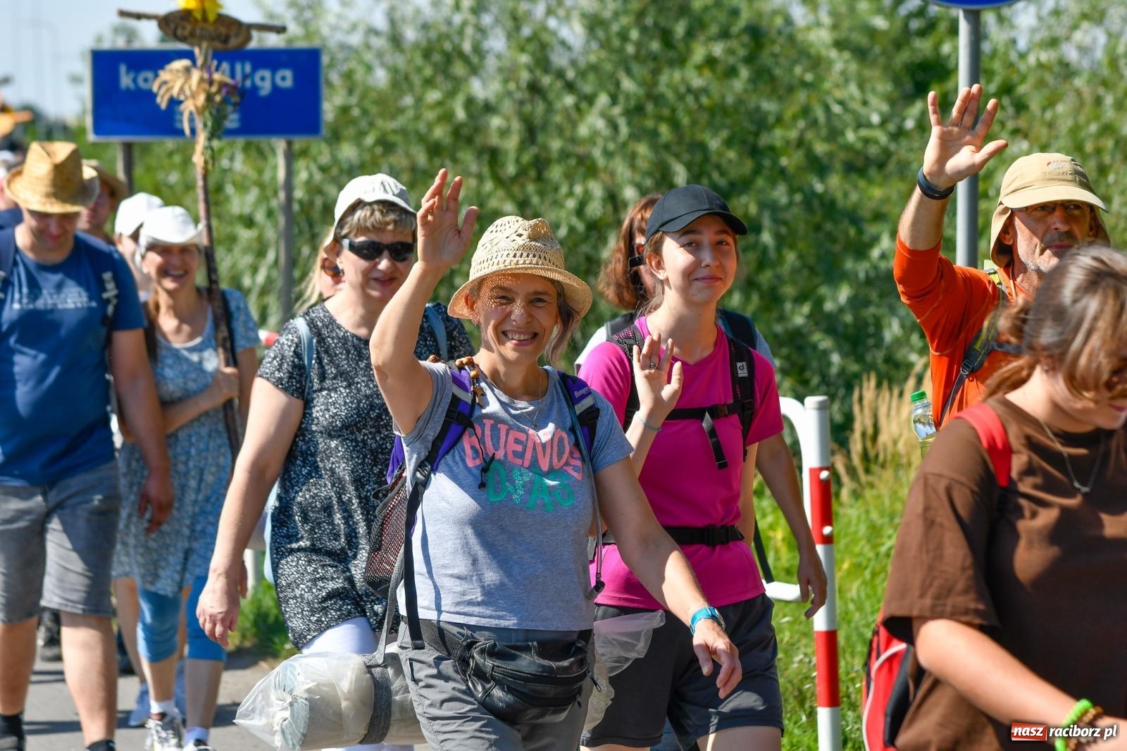 Zdjęcie w galerii na portalu naszraciborz.pl: Wyruszyła raciborska pielgrzymka na Jasną Górę [FOTO i WIDEO] wiadomości z regionu