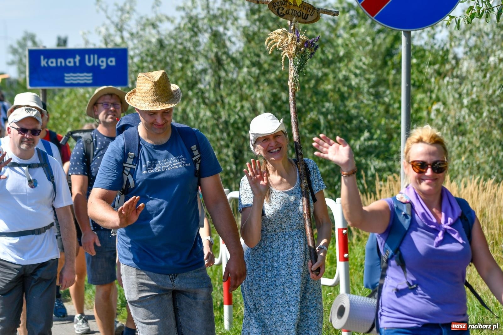 Zdjęcie w galerii na portalu naszraciborz.pl: Wyruszyła raciborska pielgrzymka na Jasną Górę [FOTO i WIDEO] wiadomości z regionu