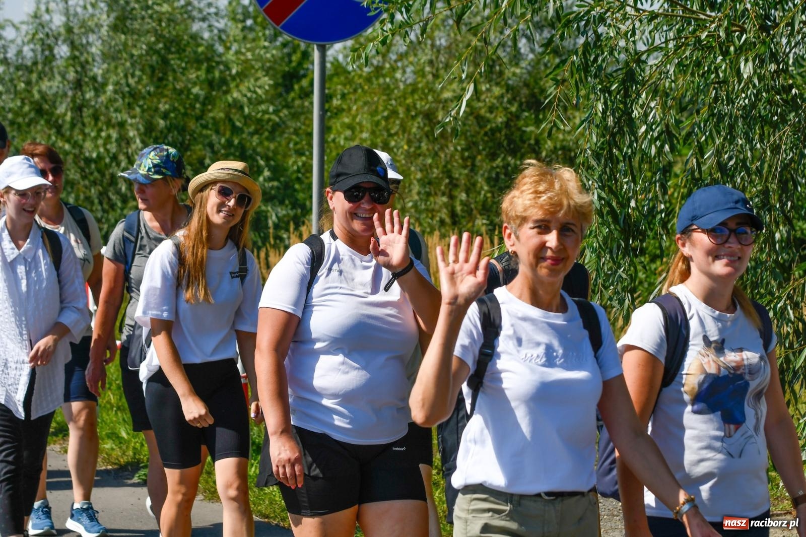 Zdjęcie w galerii na portalu naszraciborz.pl: Wyruszyła raciborska pielgrzymka na Jasną Górę [FOTO i WIDEO] wiadomości z regionu