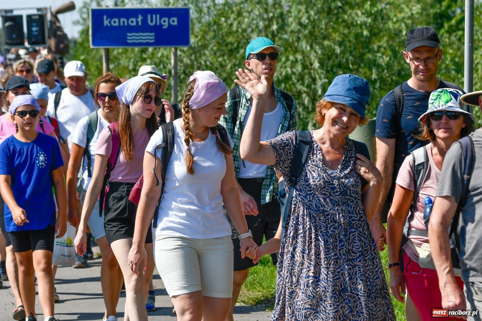 Zdjęcie w galerii na portalu naszraciborz.pl: Wyruszyła raciborska pielgrzymka na Jasną Górę [FOTO i WIDEO] wiadomości z regionu