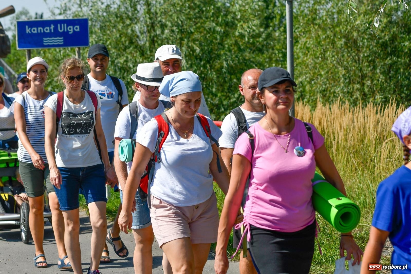 Zdjęcie w galerii na portalu naszraciborz.pl: Wyruszyła raciborska pielgrzymka na Jasną Górę [FOTO i WIDEO] wiadomości z regionu