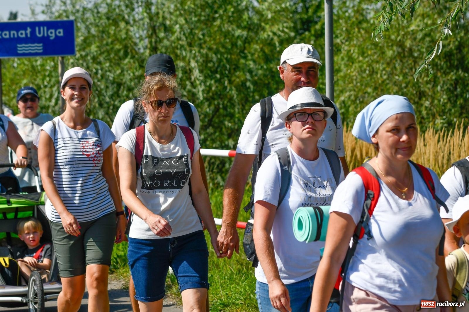 Zdjęcie w galerii na portalu naszraciborz.pl: Wyruszyła raciborska pielgrzymka na Jasną Górę [FOTO i WIDEO] wiadomości z regionu