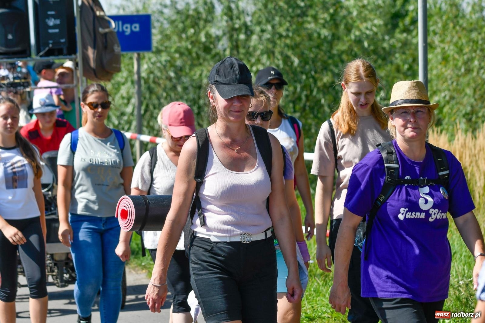 Zdjęcie w galerii na portalu naszraciborz.pl: Wyruszyła raciborska pielgrzymka na Jasną Górę [FOTO i WIDEO] wiadomości z regionu