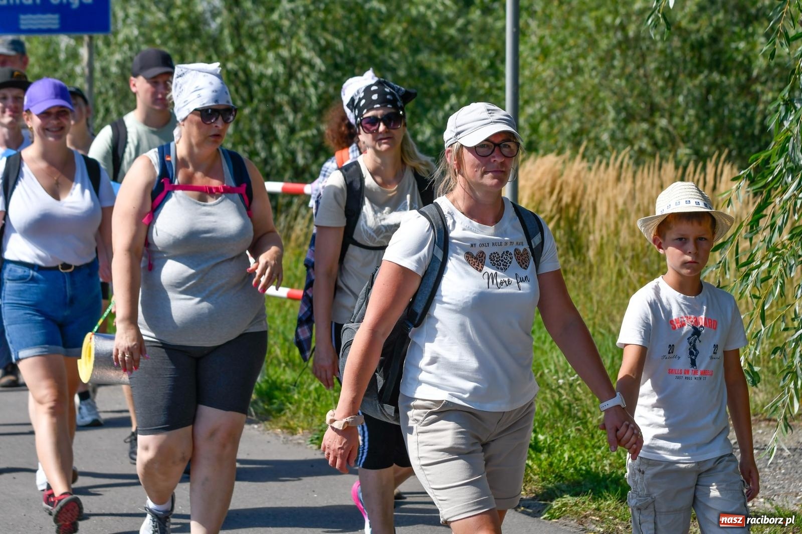 Zdjęcie w galerii na portalu naszraciborz.pl: Wyruszyła raciborska pielgrzymka na Jasną Górę [FOTO i WIDEO] wiadomości z regionu