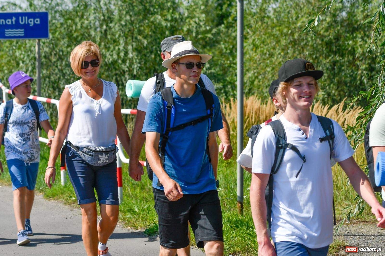 Zdjęcie w galerii na portalu naszraciborz.pl: Wyruszyła raciborska pielgrzymka na Jasną Górę [FOTO i WIDEO] wiadomości z regionu