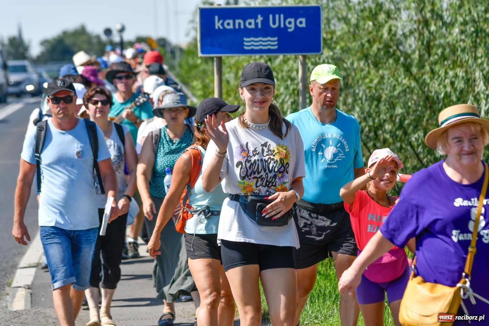 Zdjęcie w galerii na portalu naszraciborz.pl: Wyruszyła raciborska pielgrzymka na Jasną Górę [FOTO i WIDEO] wiadomości z regionu