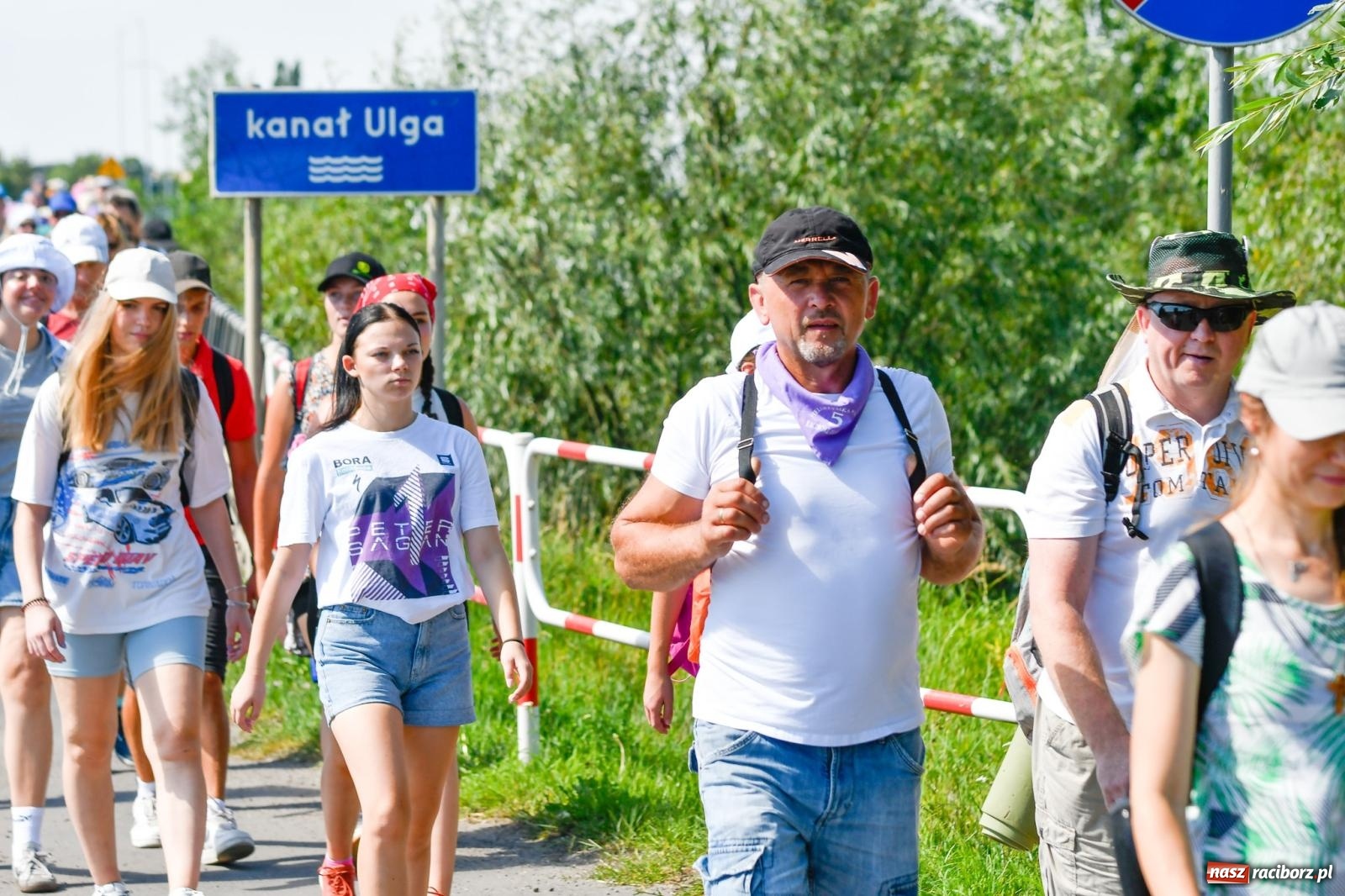 Zdjęcie w galerii na portalu naszraciborz.pl: Wyruszyła raciborska pielgrzymka na Jasną Górę [FOTO i WIDEO] wiadomości z regionu