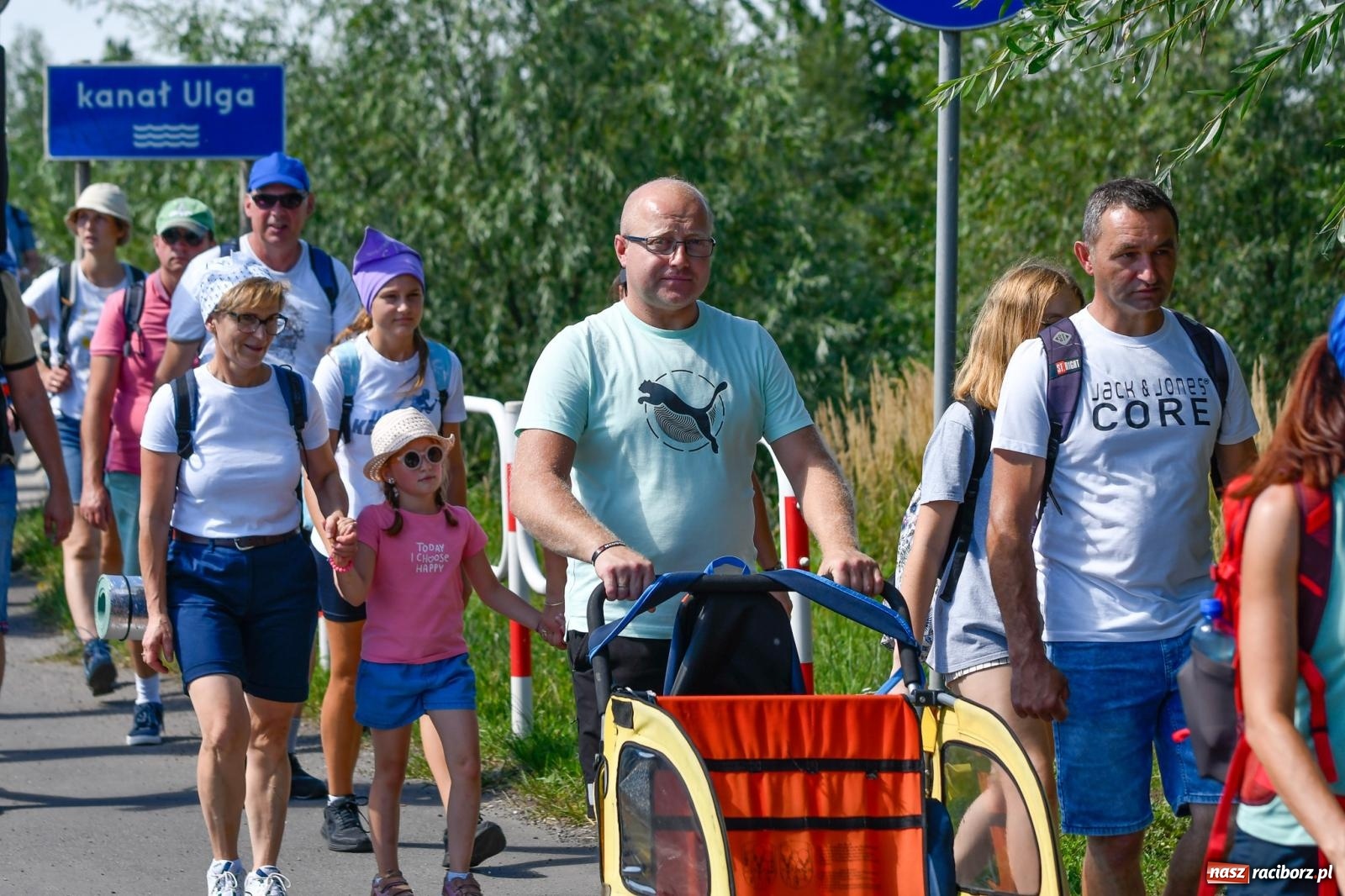 Zdjęcie w galerii na portalu naszraciborz.pl: Wyruszyła raciborska pielgrzymka na Jasną Górę [FOTO i WIDEO] wiadomości z regionu