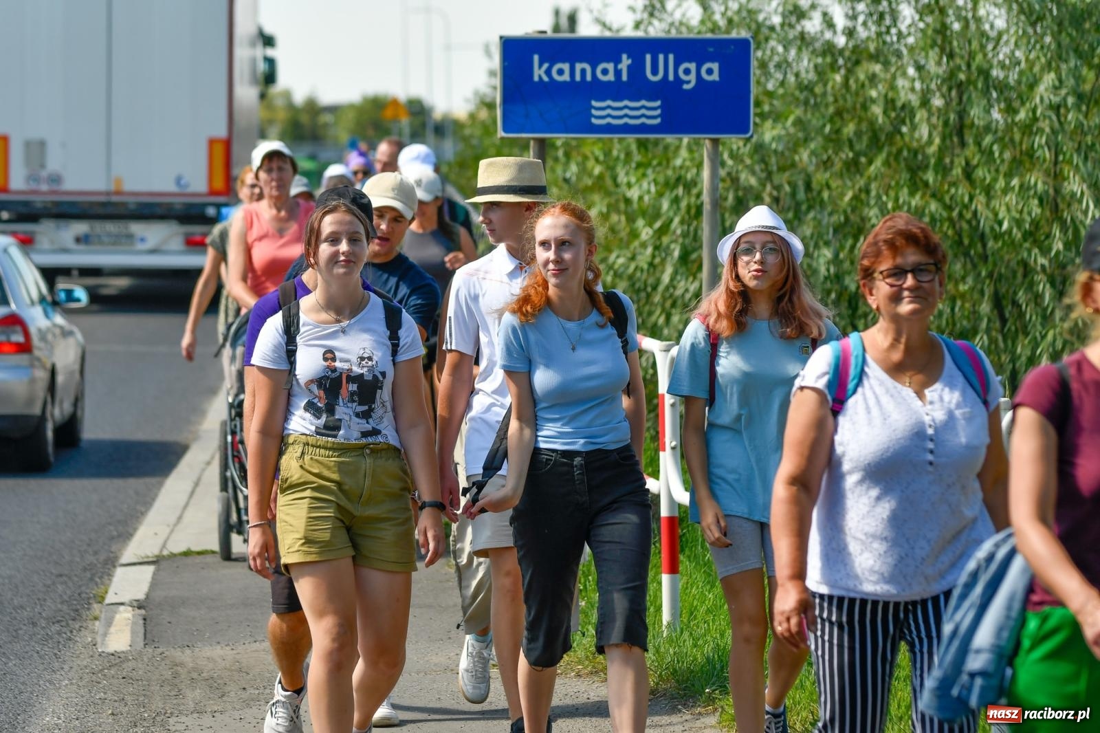 Zdjęcie w galerii na portalu naszraciborz.pl: Wyruszyła raciborska pielgrzymka na Jasną Górę [FOTO i WIDEO] wiadomości z regionu