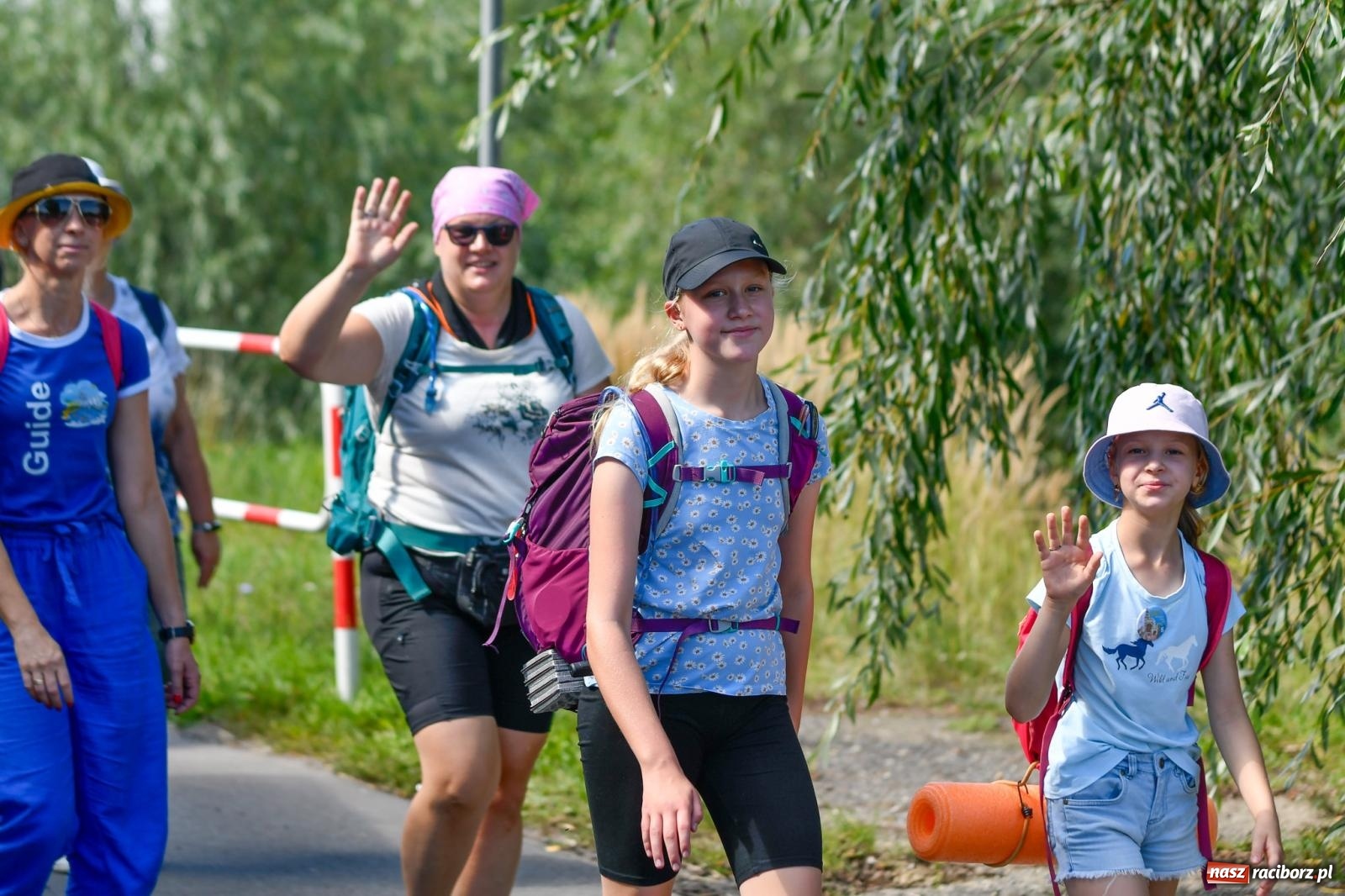 Zdjęcie w galerii na portalu naszraciborz.pl: Wyruszyła raciborska pielgrzymka na Jasną Górę [FOTO i WIDEO] wiadomości z regionu