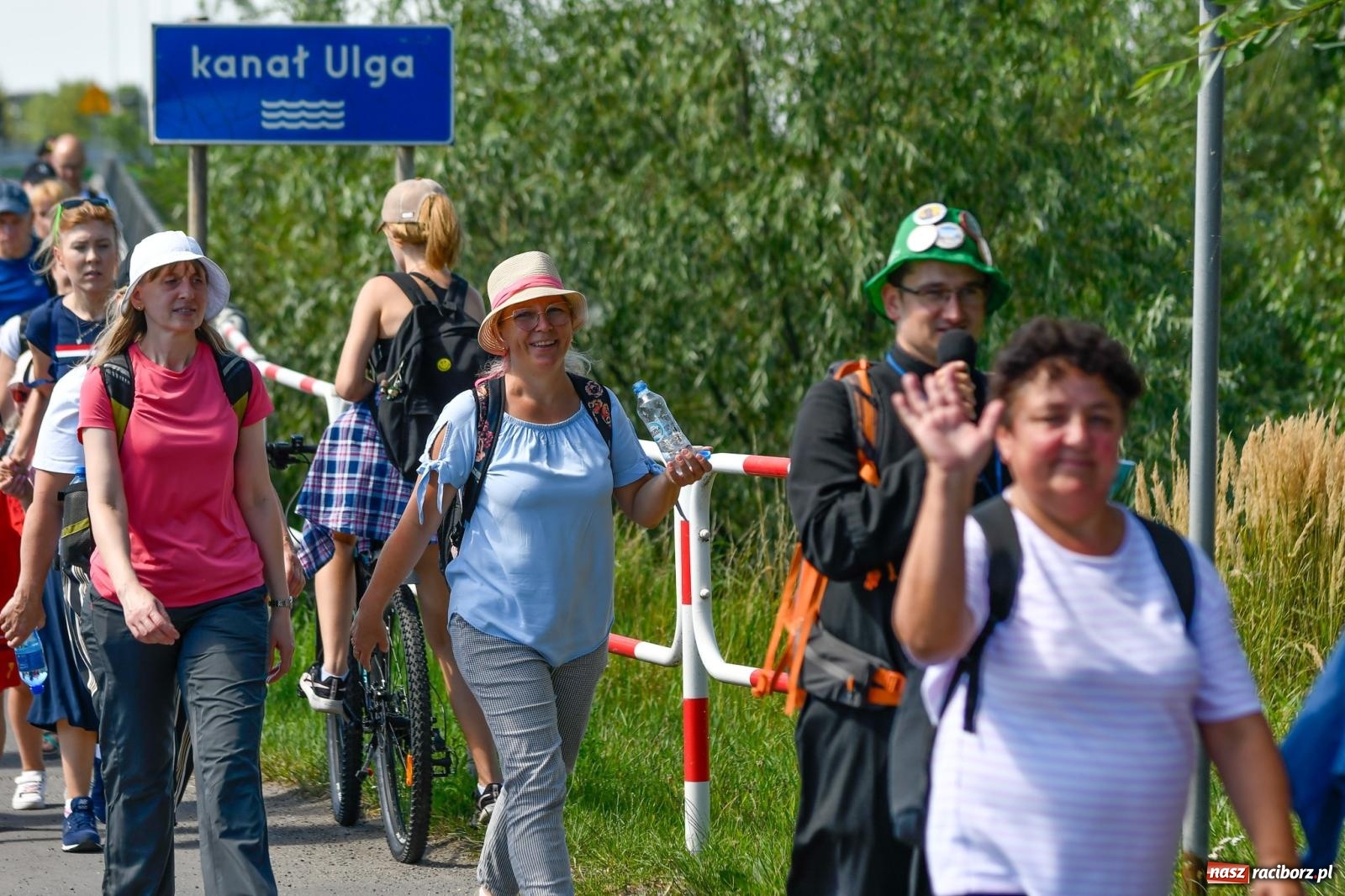 Zdjęcie w galerii na portalu naszraciborz.pl: Wyruszyła raciborska pielgrzymka na Jasną Górę [FOTO i WIDEO] wiadomości z regionu