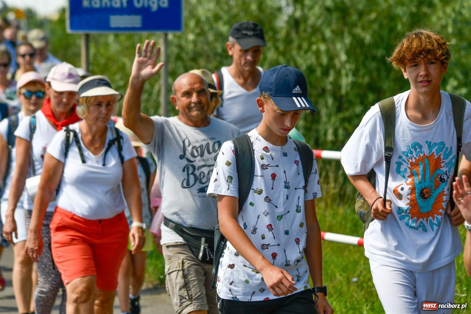 Zdjęcie w galerii na portalu naszraciborz.pl: Wyruszyła raciborska pielgrzymka na Jasną Górę [FOTO i WIDEO] wiadomości z regionu