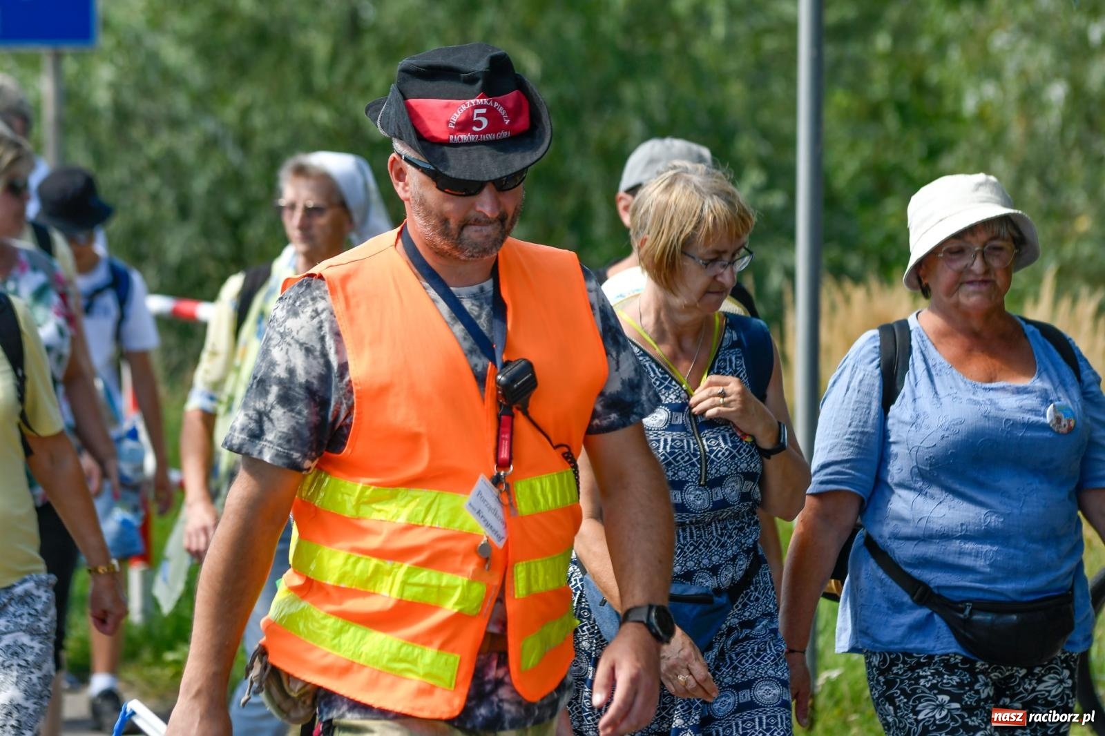 Zdjęcie w galerii na portalu naszraciborz.pl: Wyruszyła raciborska pielgrzymka na Jasną Górę [FOTO i WIDEO] wiadomości z regionu