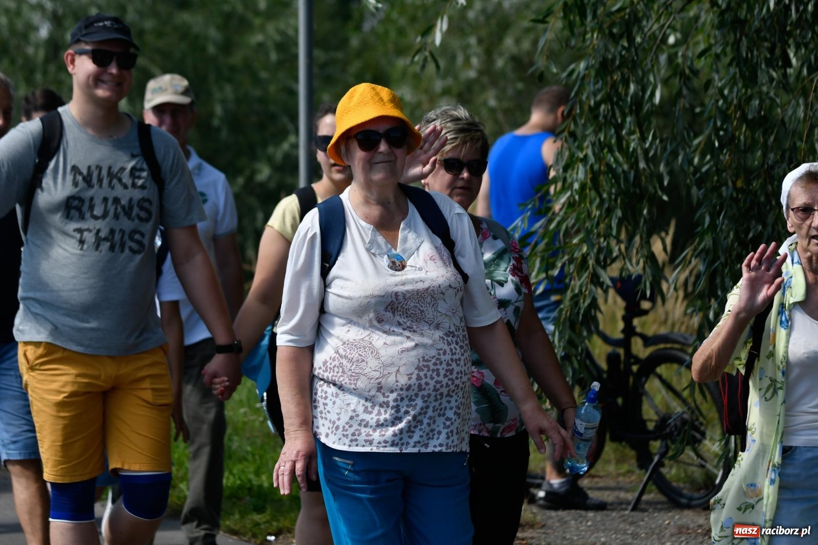 Zdjęcie w galerii na portalu naszraciborz.pl: Wyruszyła raciborska pielgrzymka na Jasną Górę [FOTO i WIDEO] wiadomości z regionu