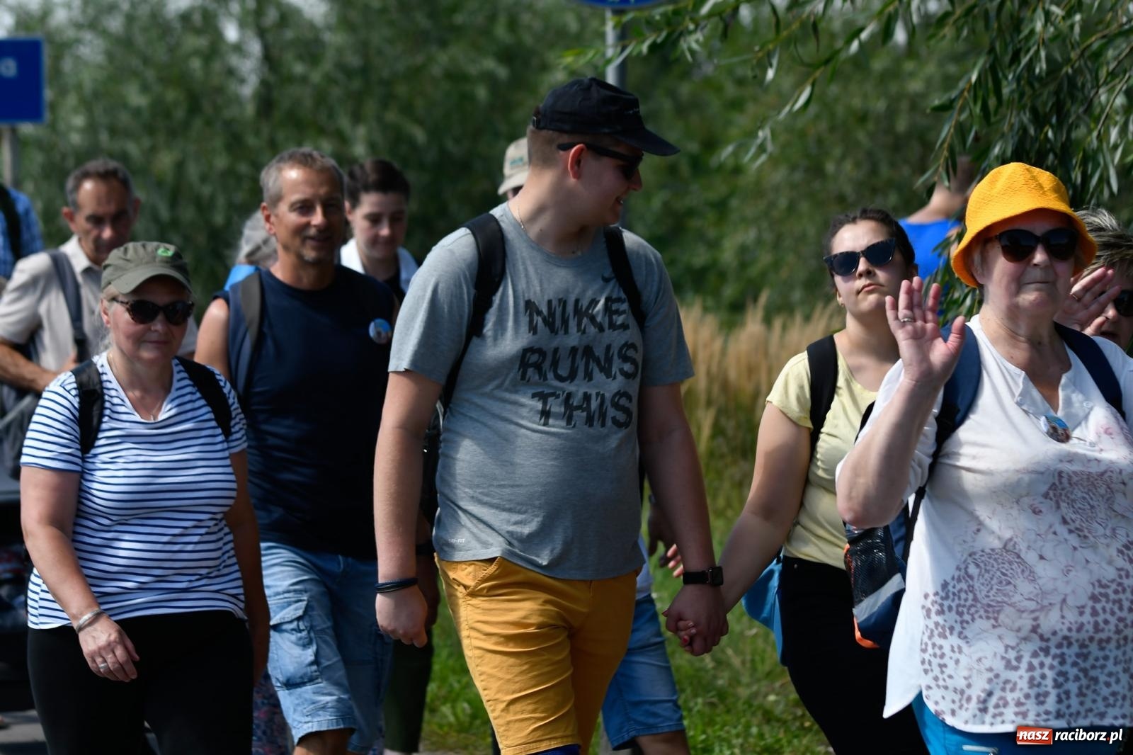 Zdjęcie w galerii na portalu naszraciborz.pl: Wyruszyła raciborska pielgrzymka na Jasną Górę [FOTO i WIDEO] wiadomości z regionu
