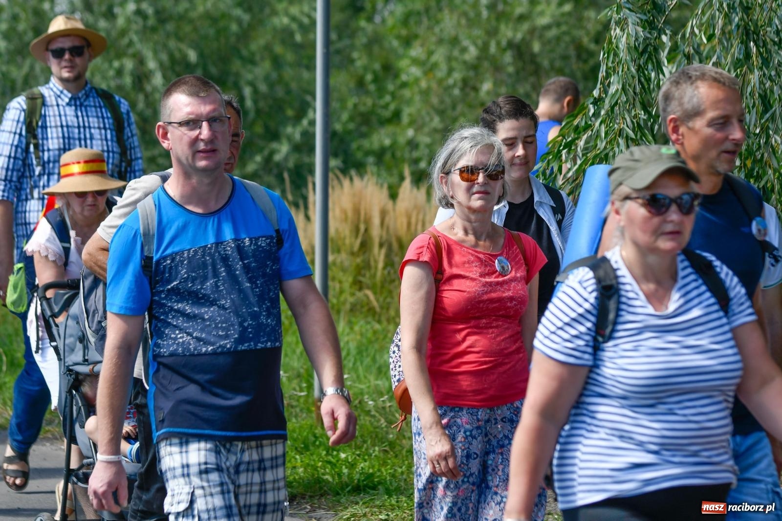 Zdjęcie w galerii na portalu naszraciborz.pl: Wyruszyła raciborska pielgrzymka na Jasną Górę [FOTO i WIDEO] wiadomości z regionu