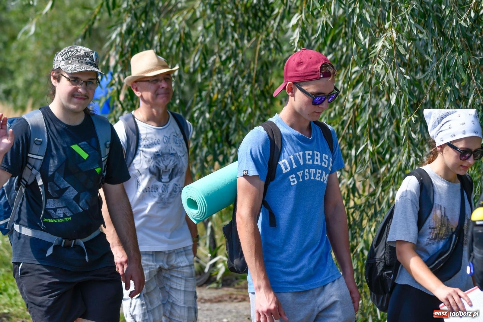 Zdjęcie w galerii na portalu naszraciborz.pl: Wyruszyła raciborska pielgrzymka na Jasną Górę [FOTO i WIDEO] wiadomości z regionu
