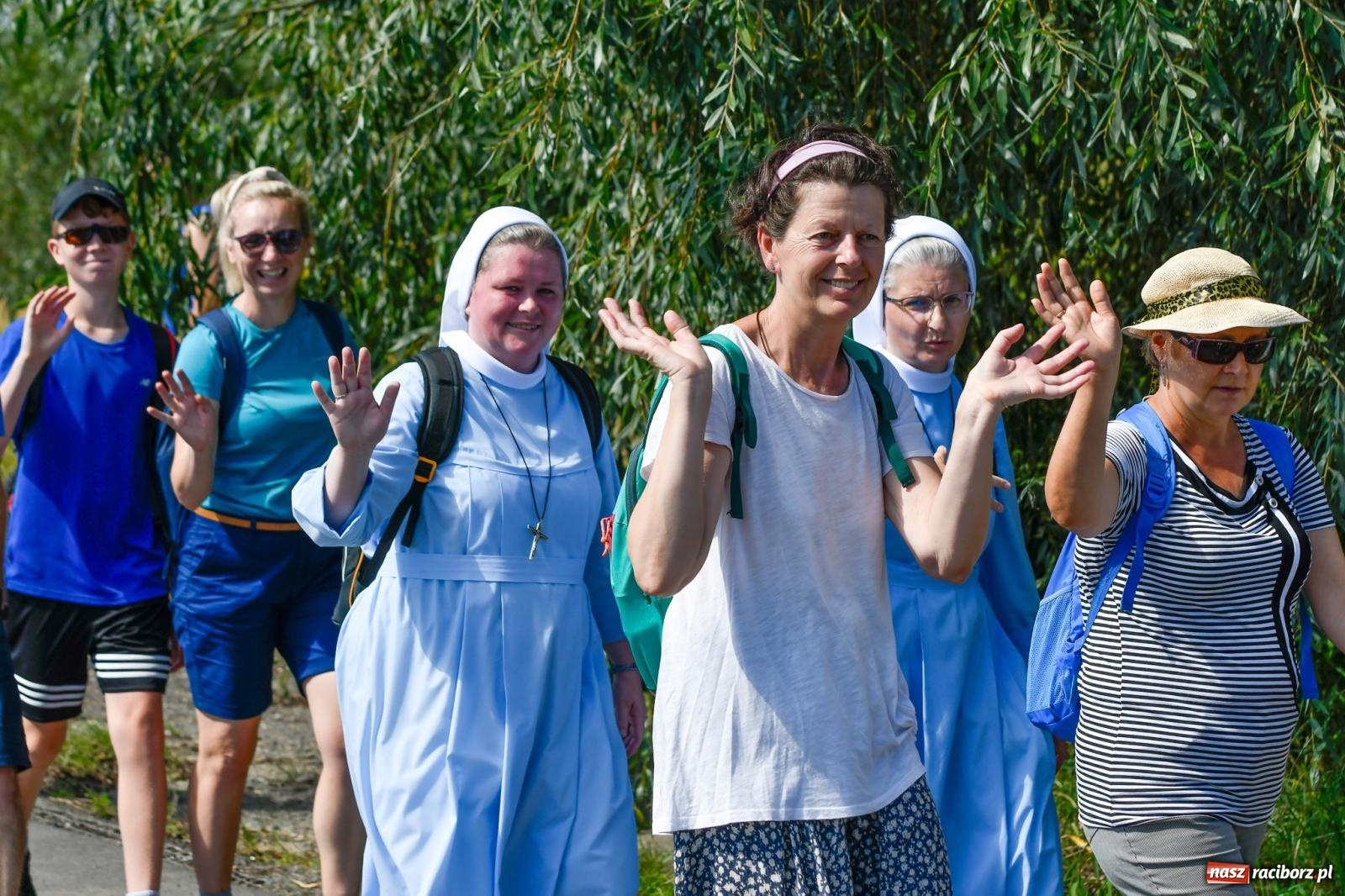 Zdjęcie w galerii na portalu naszraciborz.pl: Wyruszyła raciborska pielgrzymka na Jasną Górę [FOTO i WIDEO] wiadomości z regionu
