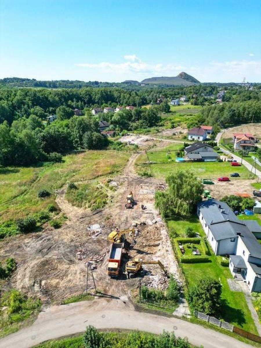 Zdjęcie w galerii na portalu naszraciborz.pl: Trwają wyburzenia pod drogę Racibórz-Pszczyna wiadomości z regionu