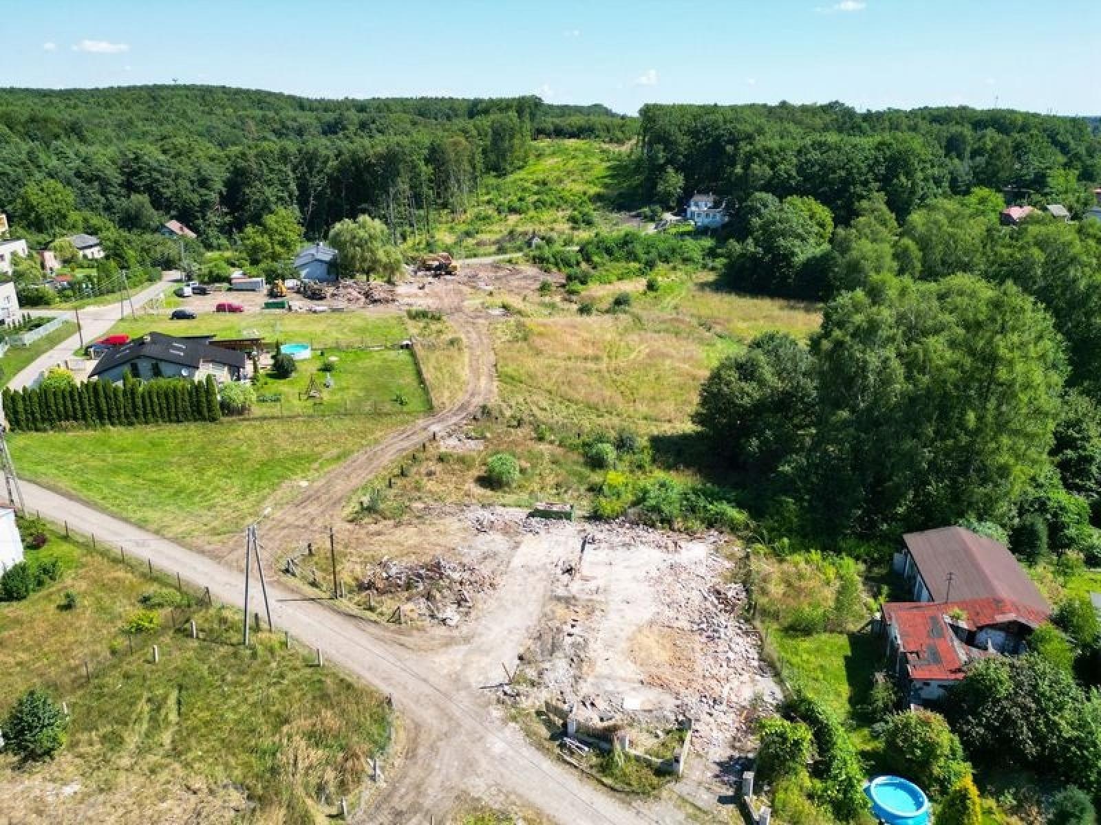 Zdjęcie w galerii na portalu naszraciborz.pl: Trwają wyburzenia pod drogę Racibórz-Pszczyna wiadomości z regionu