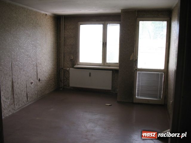 Zdjęcie w galerii na portalu naszraciborz.pl: Przetarg na sprzedaż mieszkania ul. Pomnikowa 15/1 wiadomości z regionu