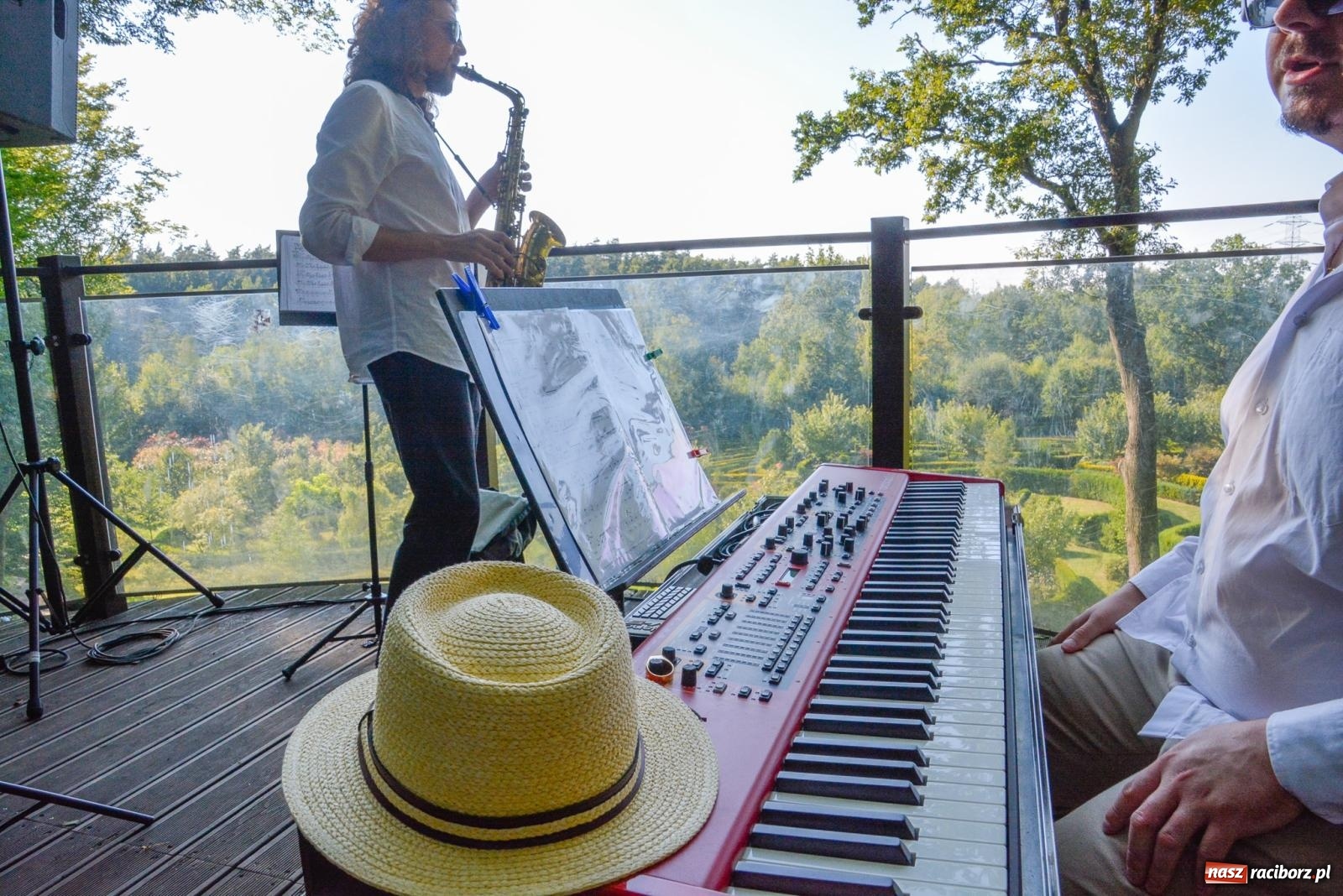 Zdjęcie w galerii na portalu naszraciborz.pl: Jazzowy finał koncertów w Zaczarowanym Ogrodzie [FOTO i WIDEO] wiadomości z regionu