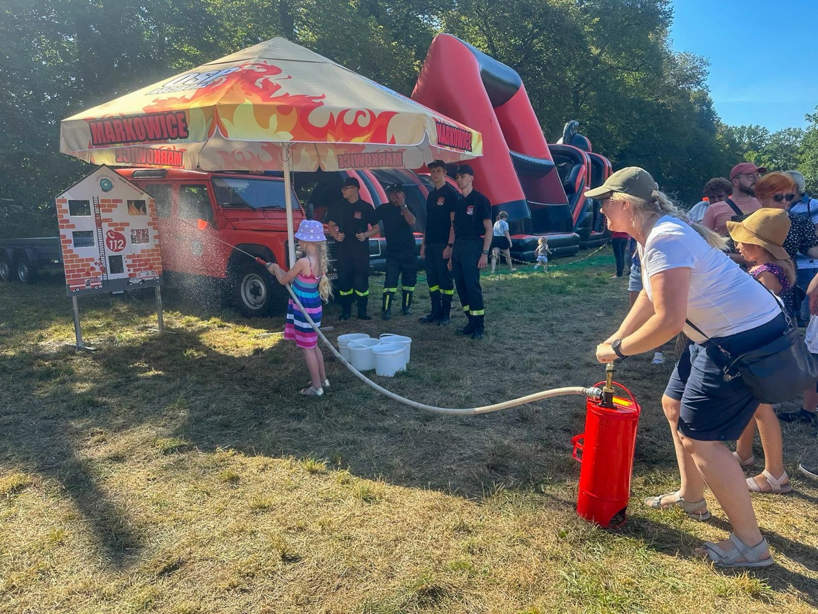 Zdjęcie w galerii na portalu naszraciborz.pl: Tłumy na pikniku mundurowych w Rudach [FOTO] wiadomości z regionu