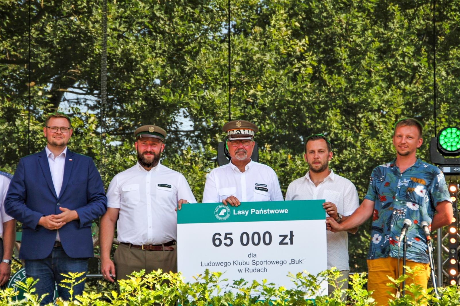 Zdjęcie w galerii na portalu naszraciborz.pl: Tłumy na pikniku mundurowych w Rudach [FOTO] wiadomości z regionu