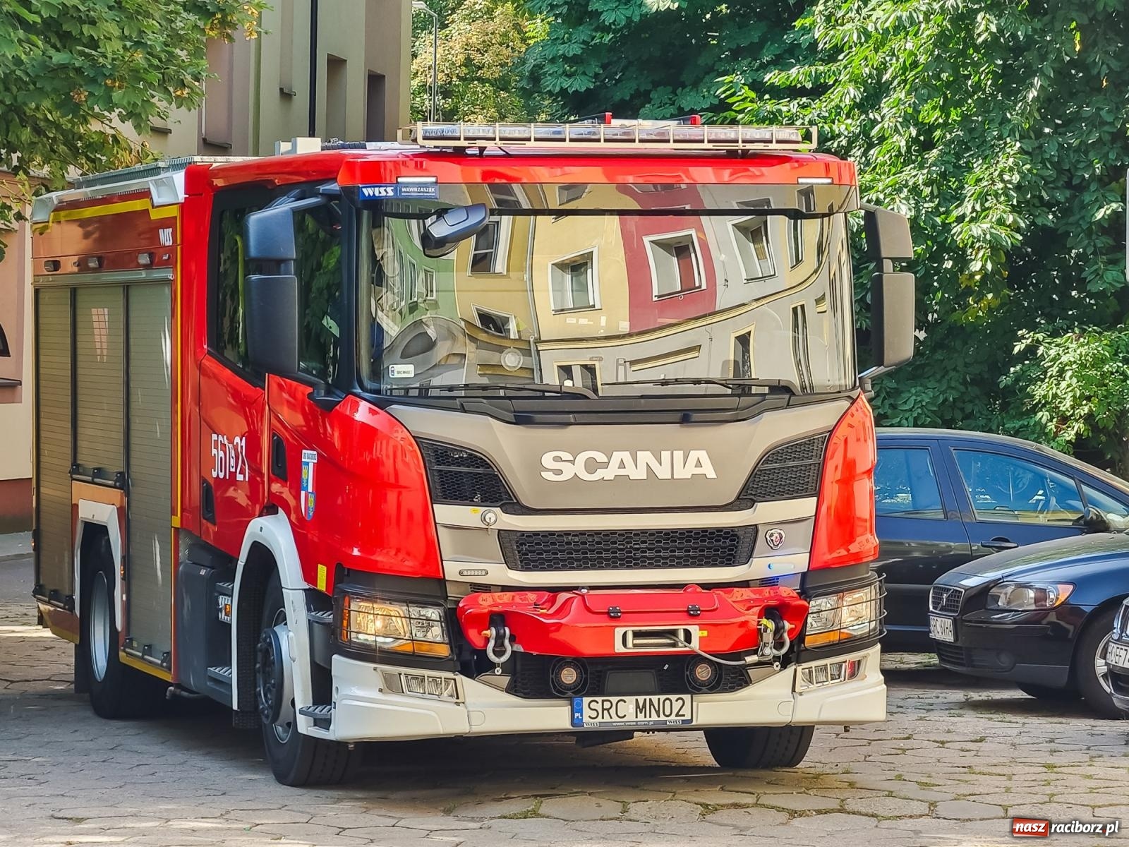 Zdjęcie w galerii na portalu naszraciborz.pl: Cztery zastępy w akcji przy Drzymały [FOTO] wiadomości z regionu