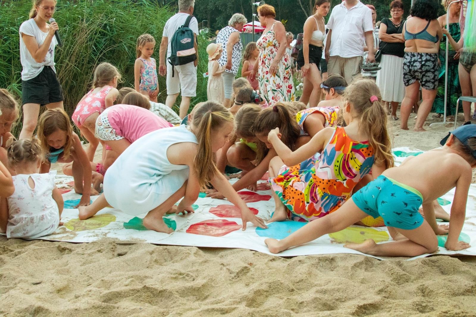 Zdjęcie w galerii na portalu naszraciborz.pl: Moc atrakcji na otwarcie wodzisławskiego Balatonu [FOTO] wiadomości z regionu