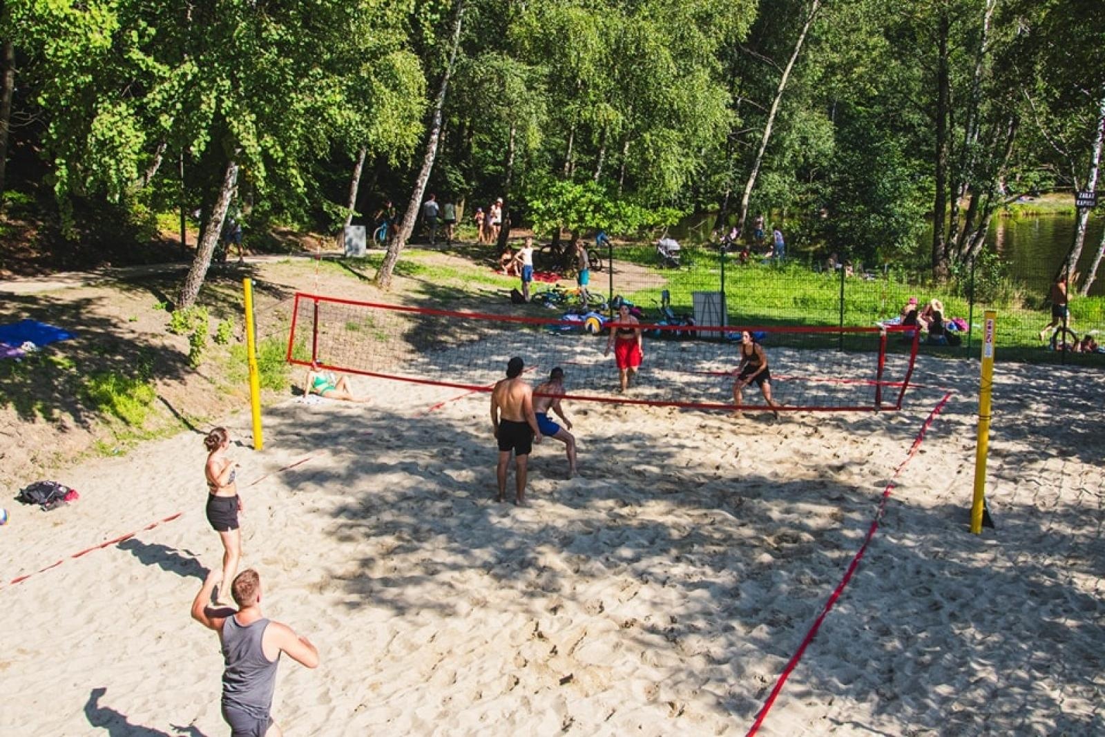 Zdjęcie w galerii na portalu naszraciborz.pl: Moc atrakcji na otwarcie wodzisławskiego Balatonu [FOTO] wiadomości z regionu