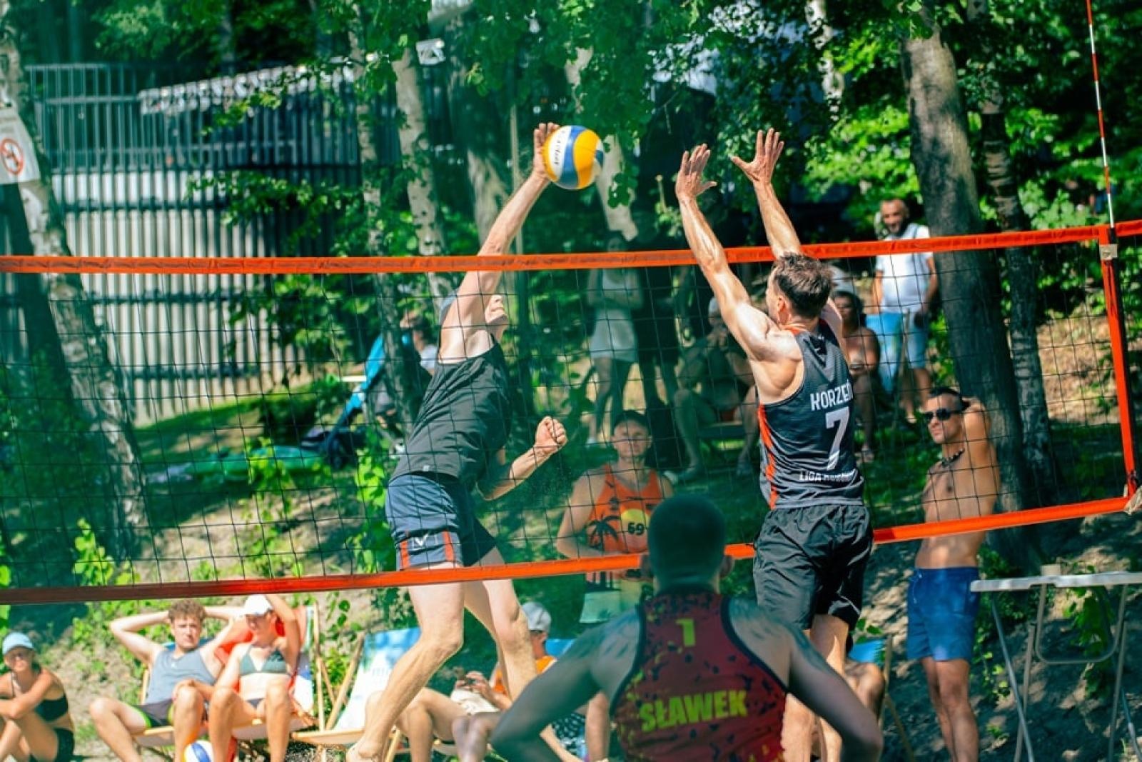 Zdjęcie w galerii na portalu naszraciborz.pl: Moc atrakcji na otwarcie wodzisławskiego Balatonu [FOTO] wiadomości z regionu